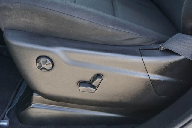 Used 2021 Jeep Grand Cherokee Laredo RWD image 10