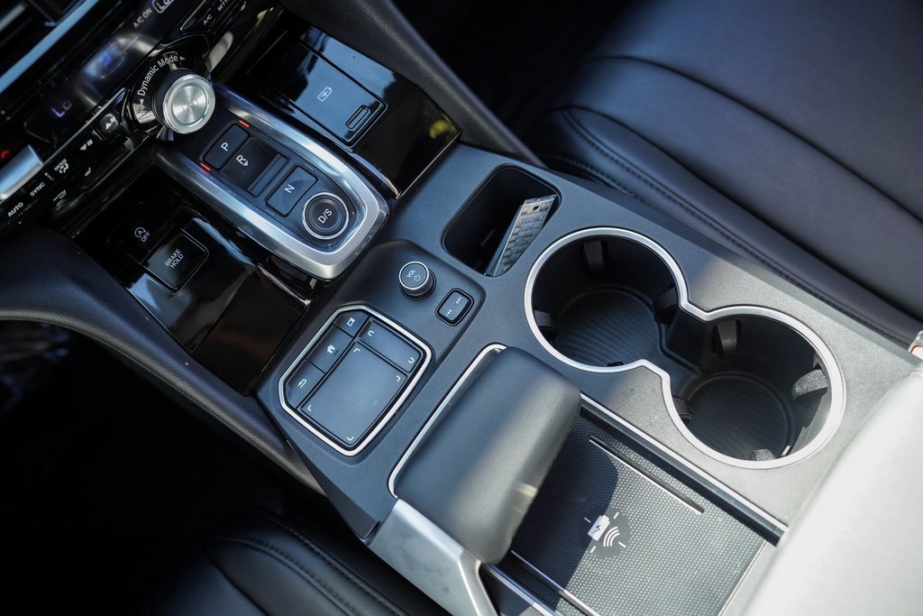 Used 2024 Acura MDX FWD image 35