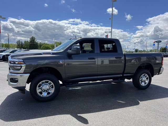 New 2026 RAM 2500 Tradesman AWD/4WD image 3