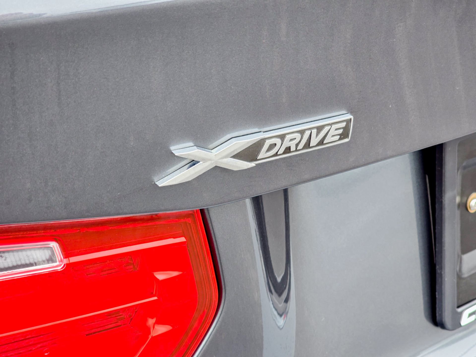 Used 2014 BMW 320i xDrive Sedan image 14