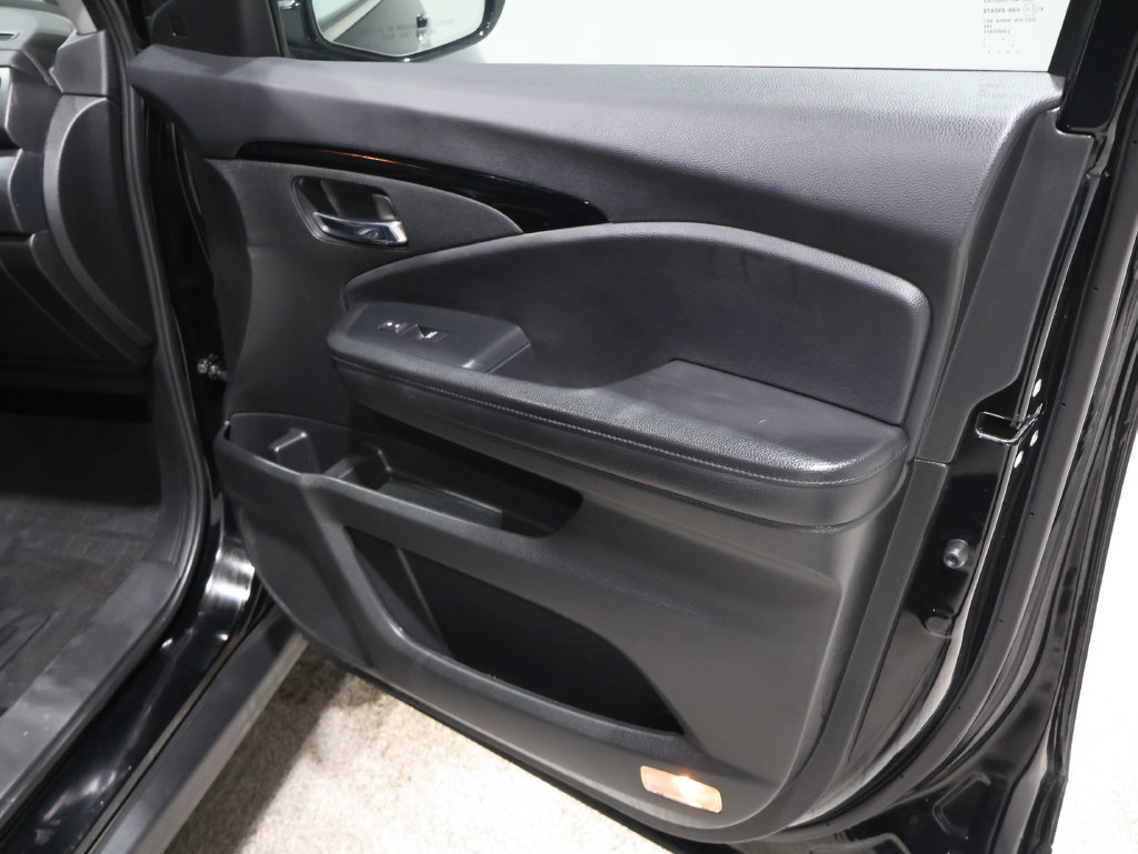 Used 2021 Honda Pilot Elite image 29