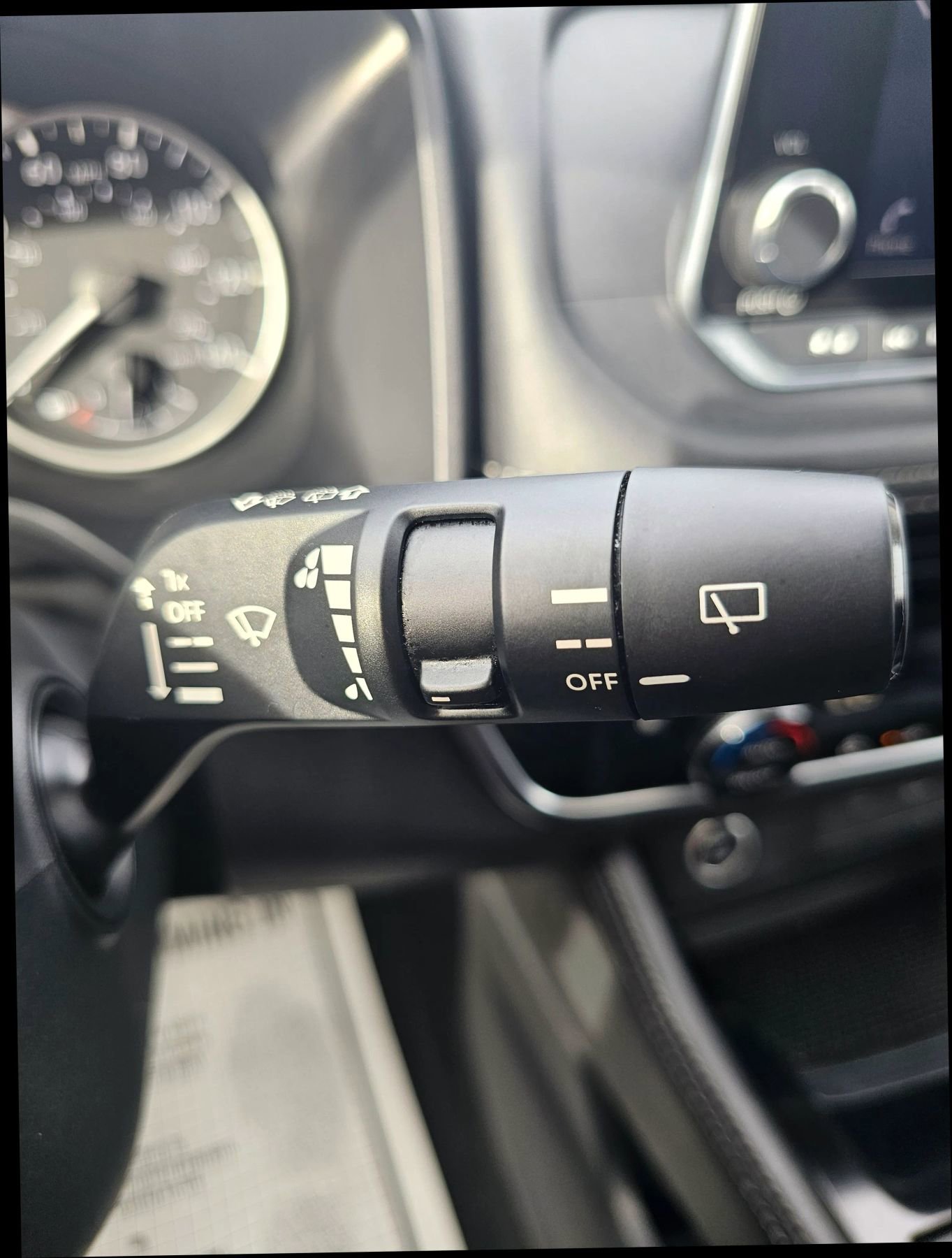 Used 2023 Nissan Rogue SL image 17