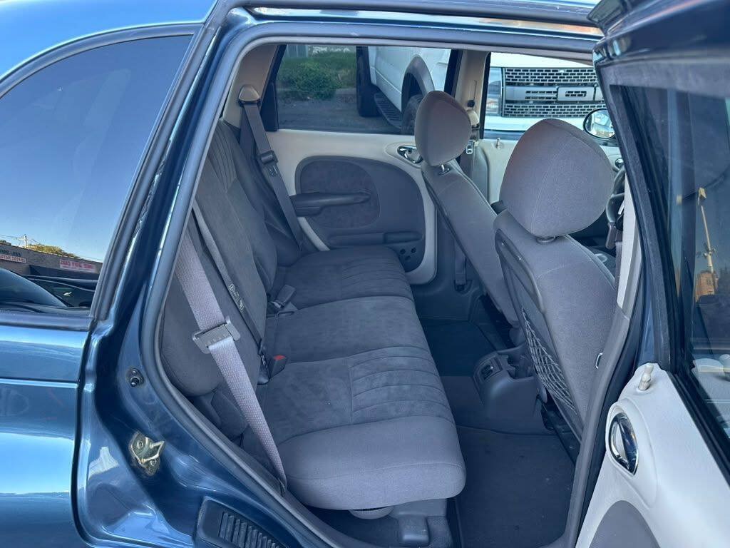 Used 2002 Chrysler PT Cruiser Touring FWD image 18