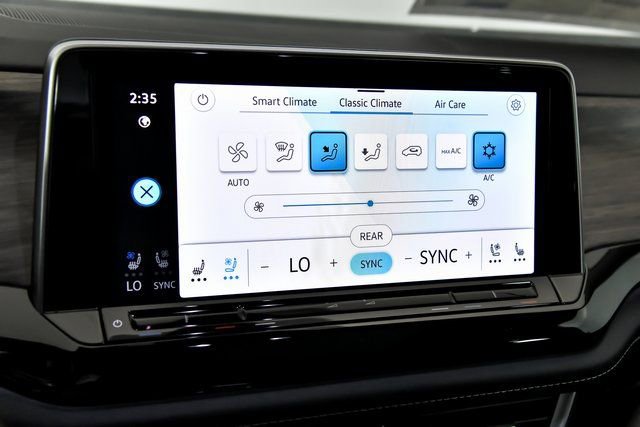 New 2026 Volkswagen Atlas SEL Premium R-Line image 16