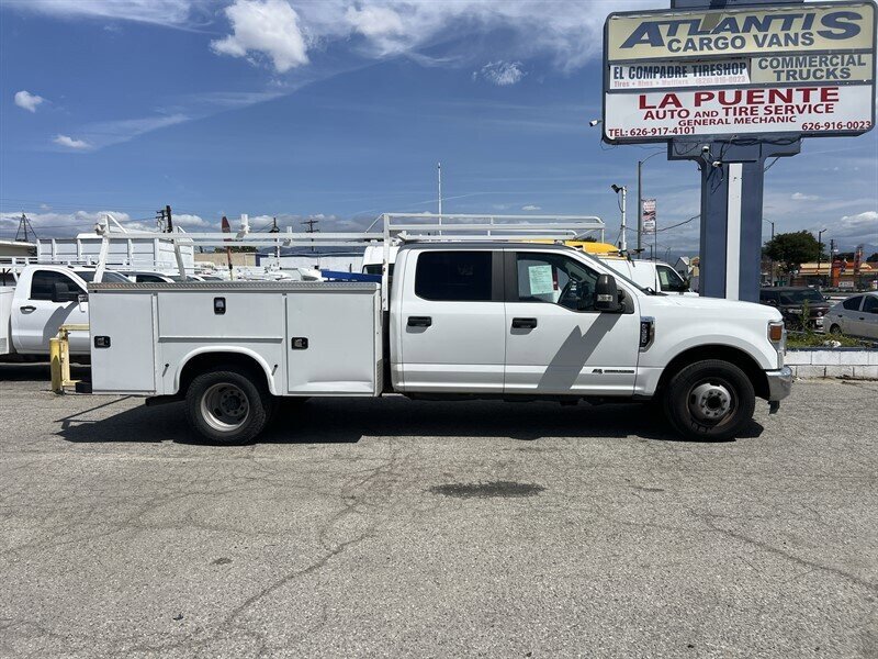 Used 2022 Ford F350 XL w/ Power Equipment Group RWD image 2