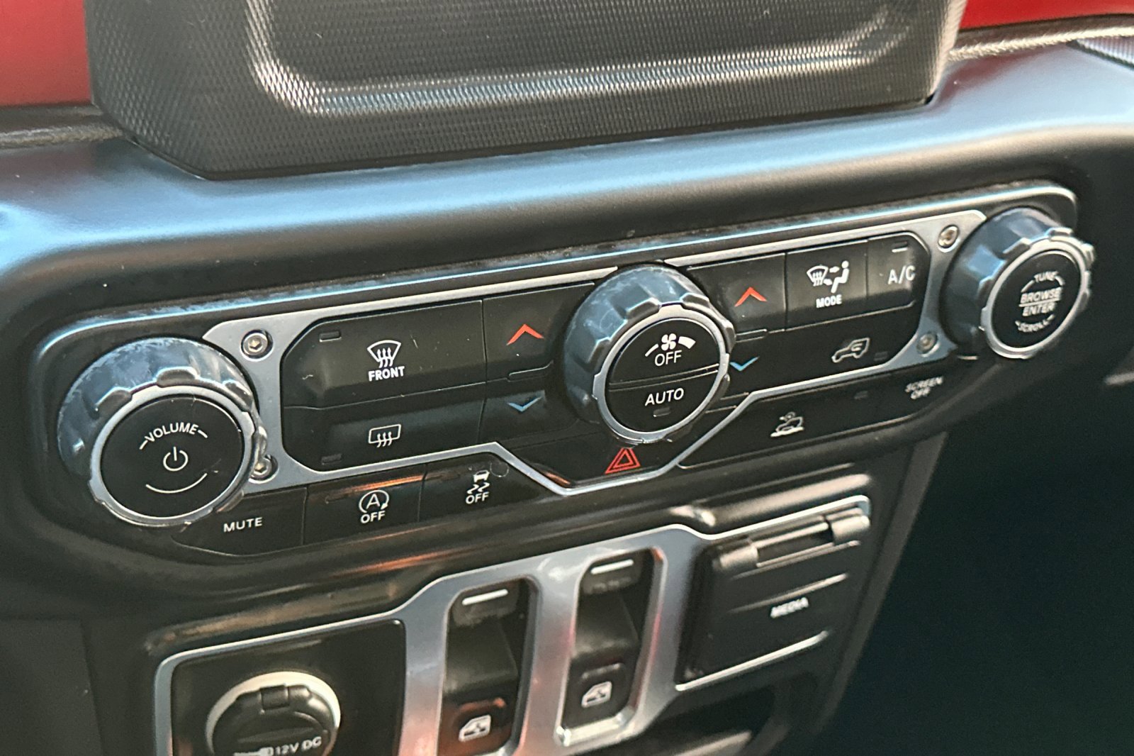 Used 2021 Jeep Wrangler Rubicon image 31