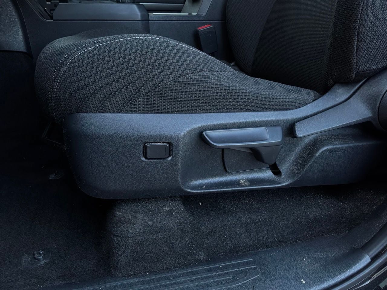 Used 2025 Toyota 4Runner SR5 RWD image 11