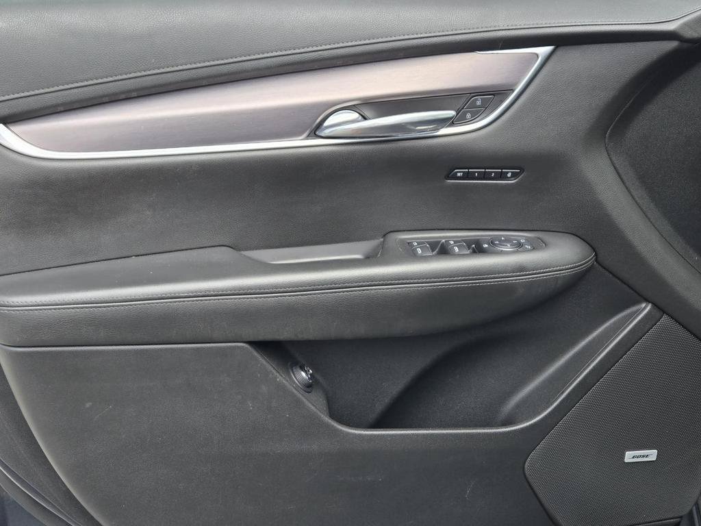 Used 2021 Cadillac XT6 Luxury FWD image 12