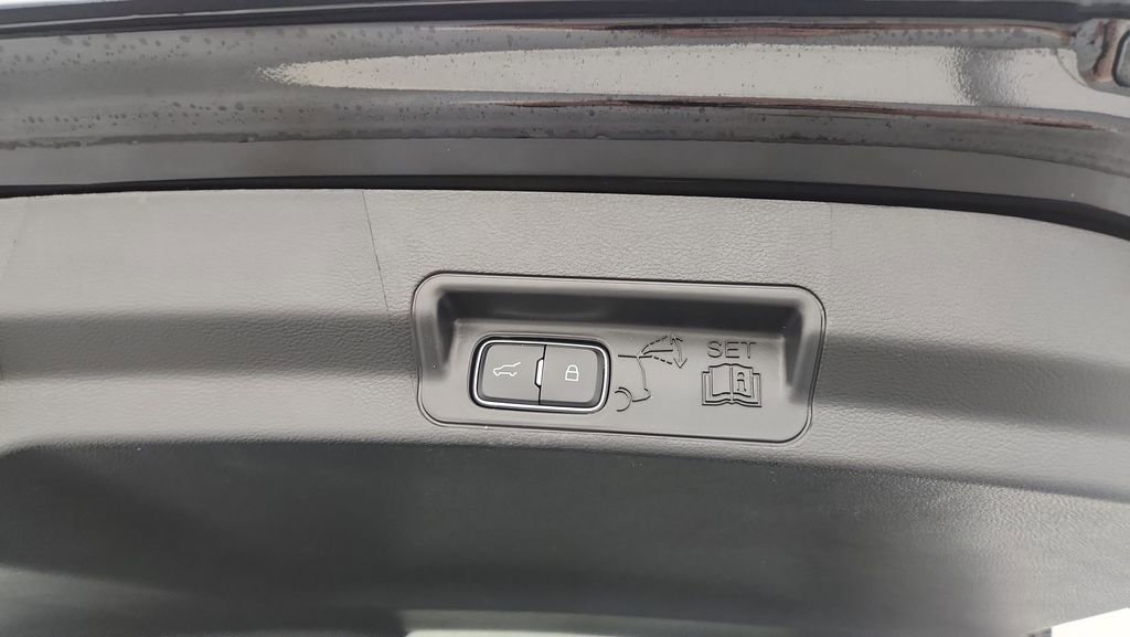 New 2026 Ford Explorer ST image 18