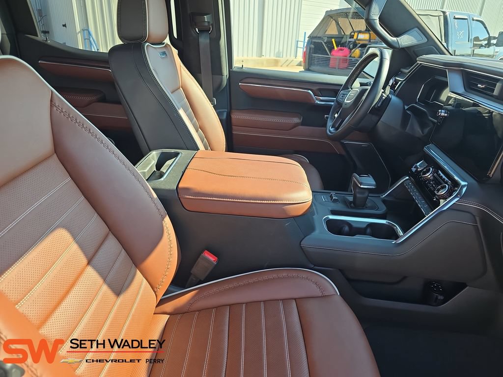 Used 2024 GMC Sierra 1500 Denali Ultimate AWD/4WD image 10