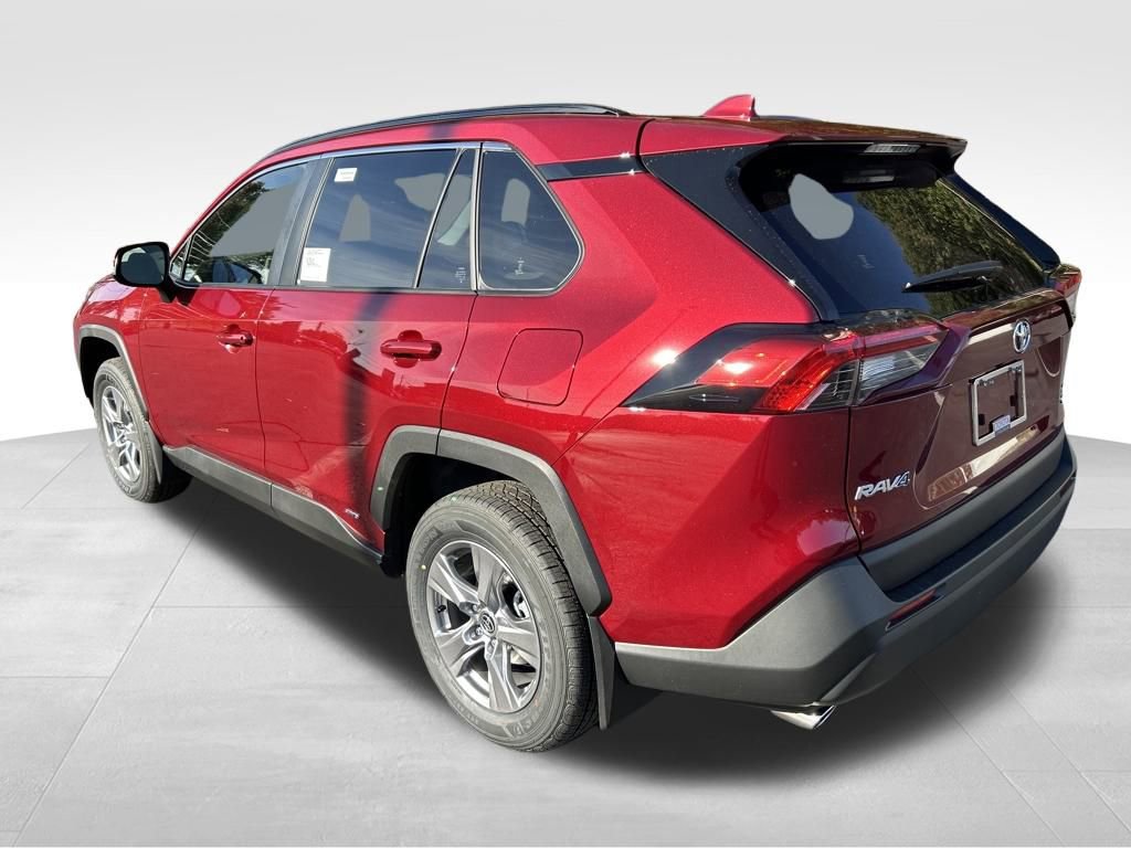 New 2025 Toyota RAV4 XLE image 3