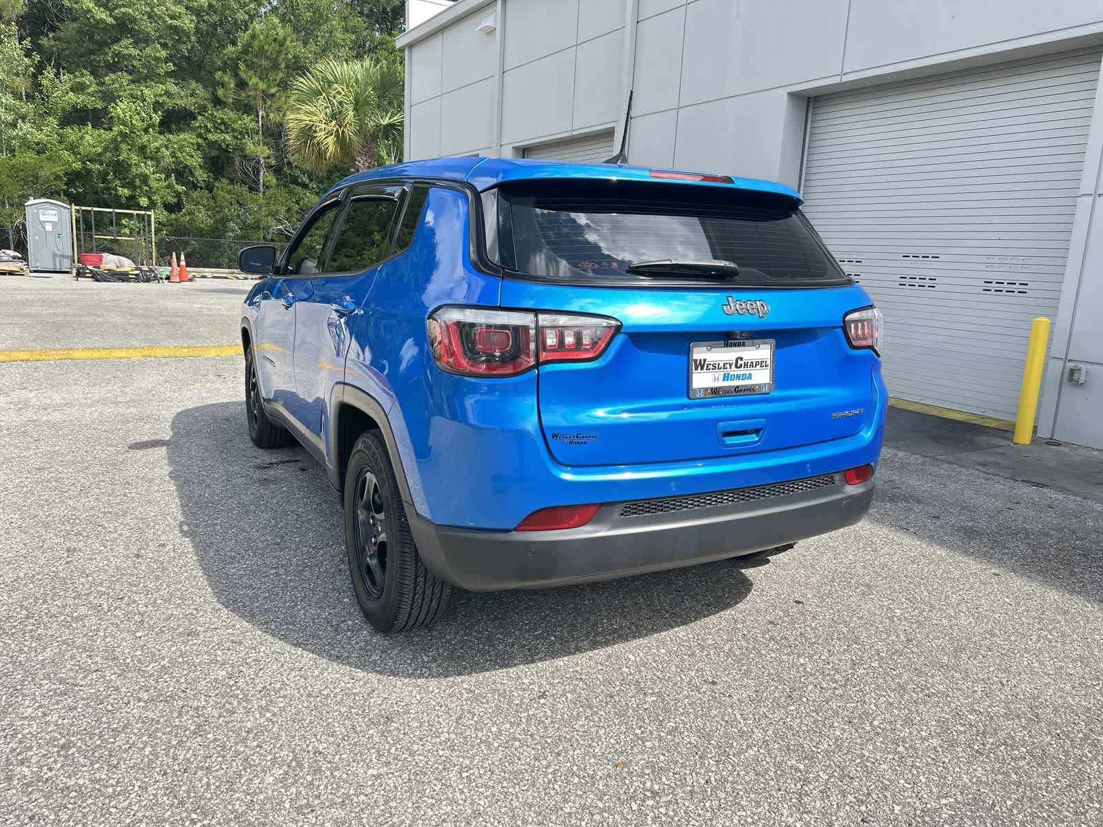 Used 2019 Jeep Compass Sport w/ Tech Group FWD image 4