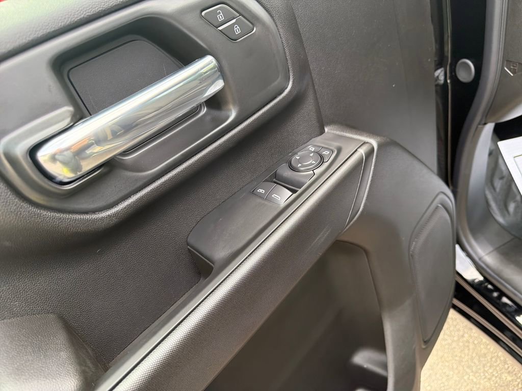 New 2026 GMC Sierra 2500 Pro image 9