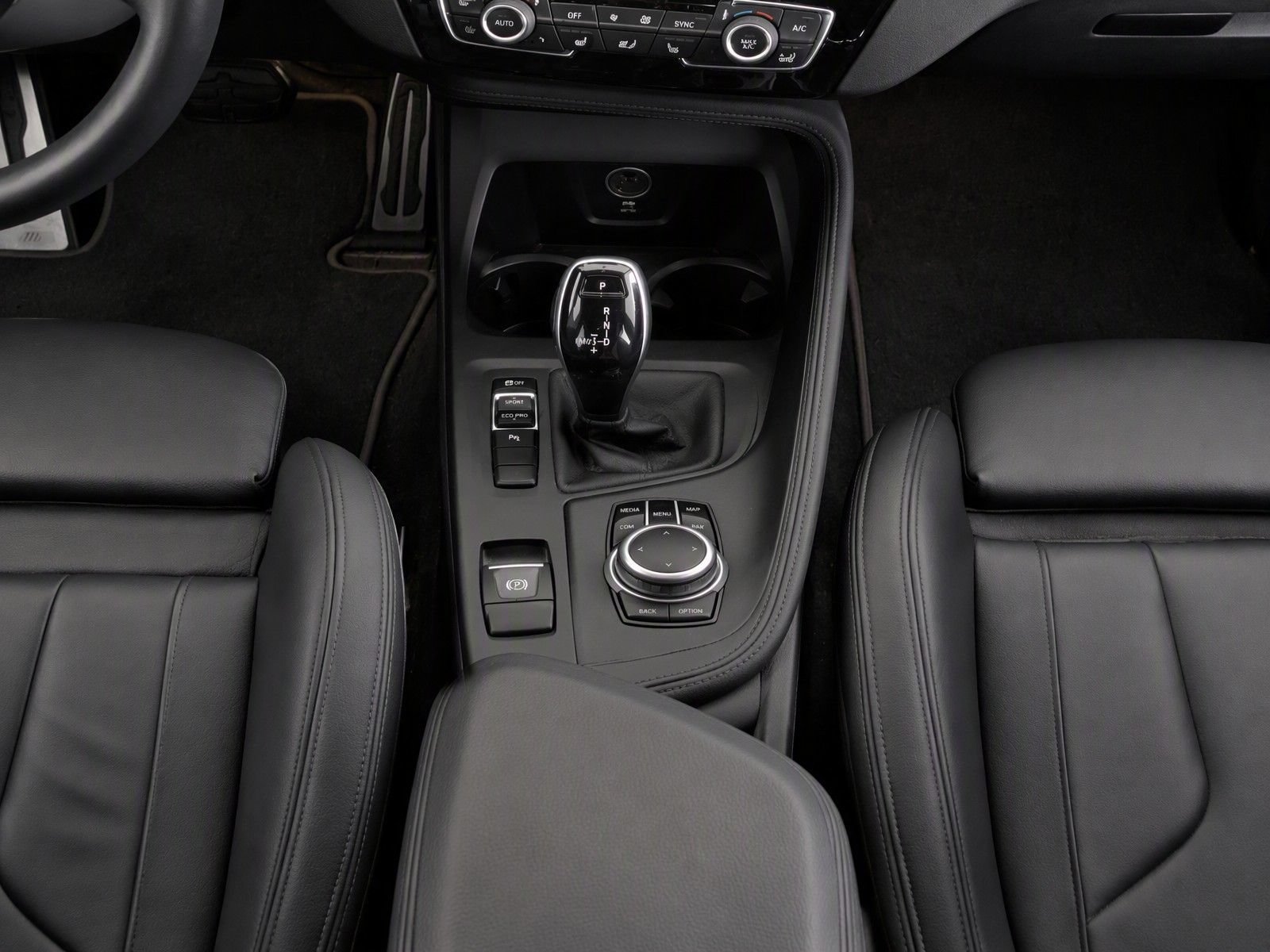 Used 2022 BMW X2 sDrive28i w/ Edition Package FWD image 14