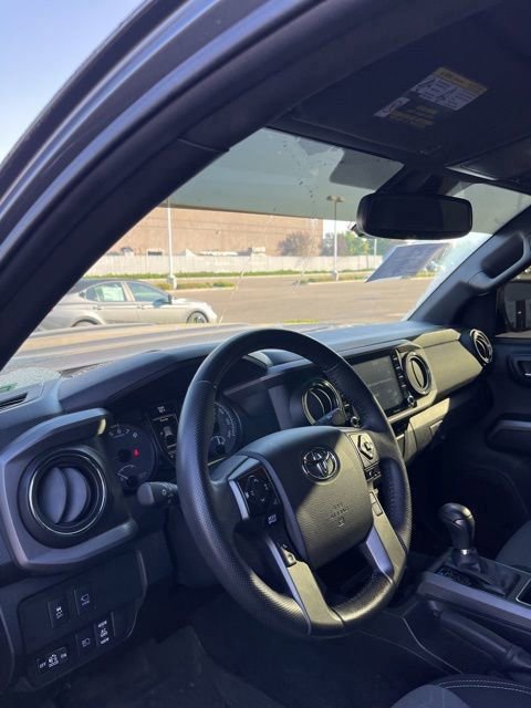 Used 2023 Toyota Tacoma TRD Sport w/ Advanced Technology Package image 13