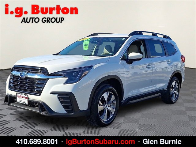 Used 2025 Subaru Ascent Premium image 3