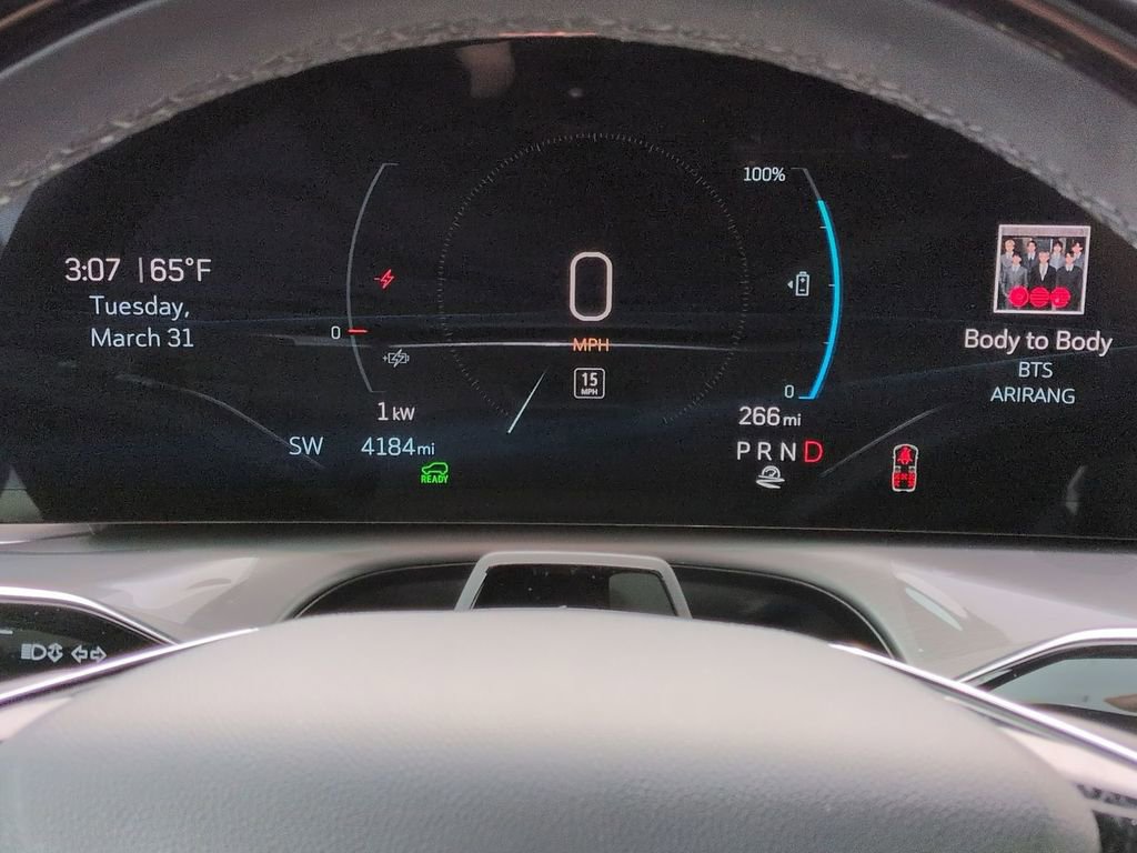 Certified 2026 Cadillac Vistiq Sport image 14