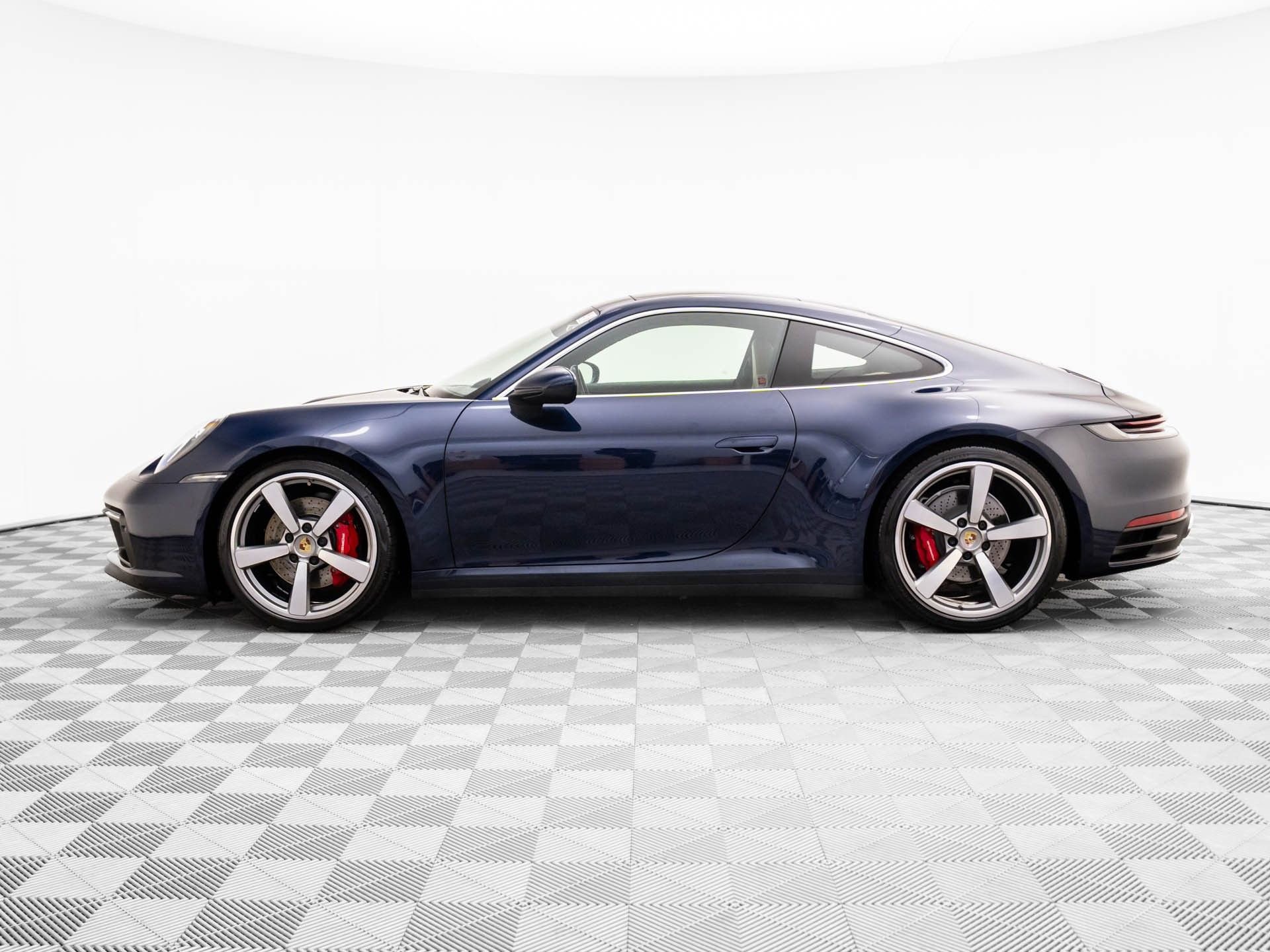 Certified 2020 Porsche 911 Carrera 4S image 2
