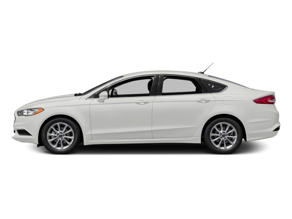 Used 2018 Ford Fusion SE w/ Fusion SE Technology Package FWD image 4