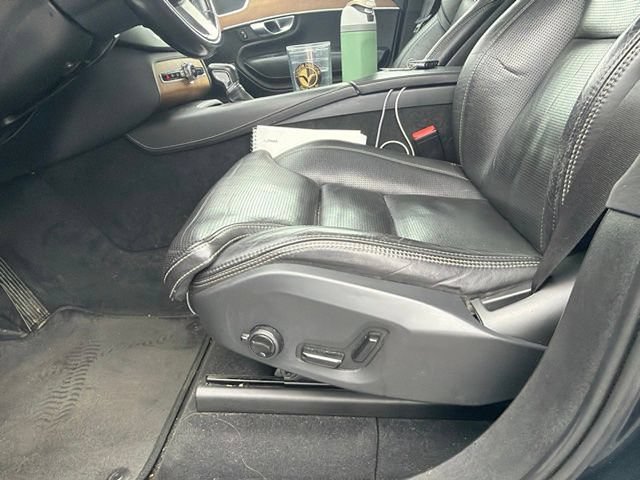 Used 2017 Volvo XC90 T6 Inscription w/ Vision Package AWD/4WD image 8