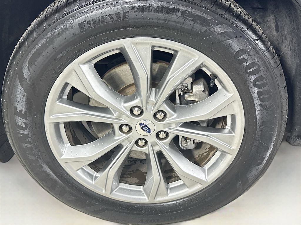 Used 2023 Ford Explorer XLT w/ Equipment Group 202A image 42