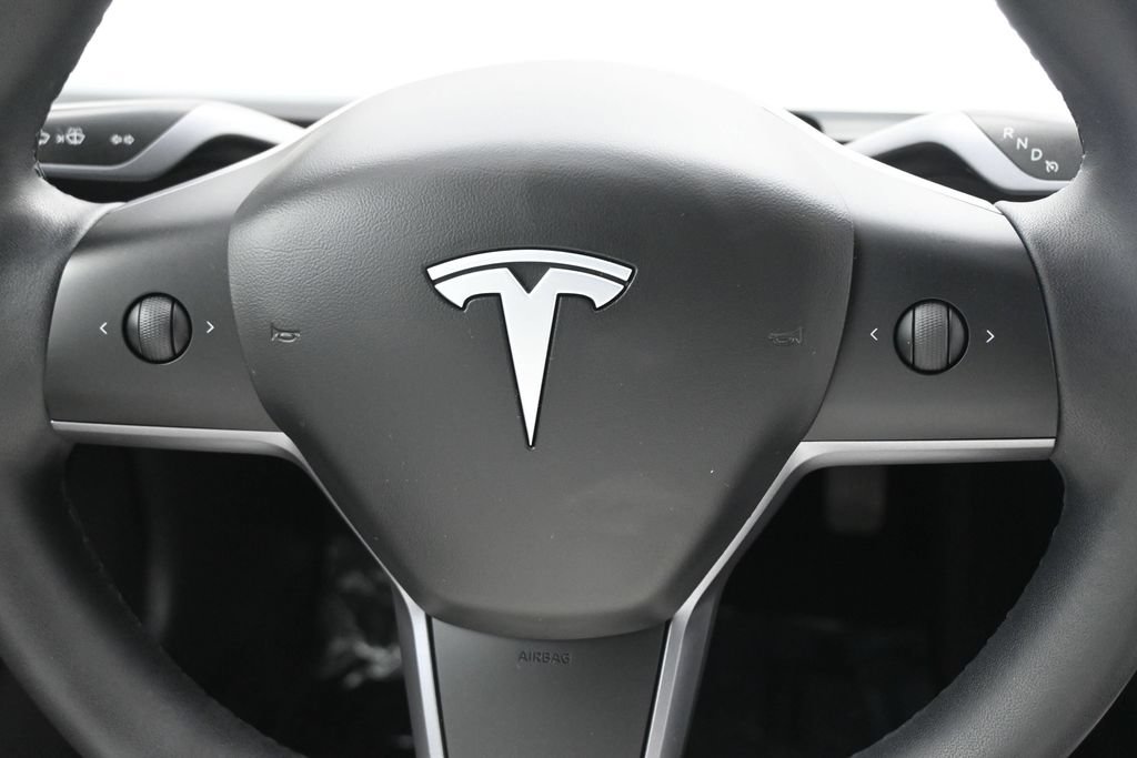 Used 2020 Tesla Model 3 Standard Range Plus RWD image 6