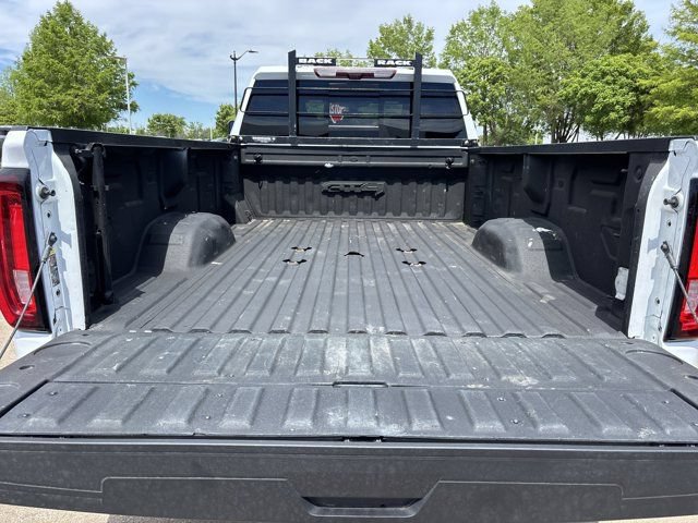 Used 2022 GMC Sierra 2500 AT4 w/ AT4 Premium Plus Package AWD/4WD image 6