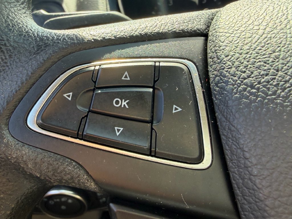 Used 2017 Ford Focus SE FWD image 21
