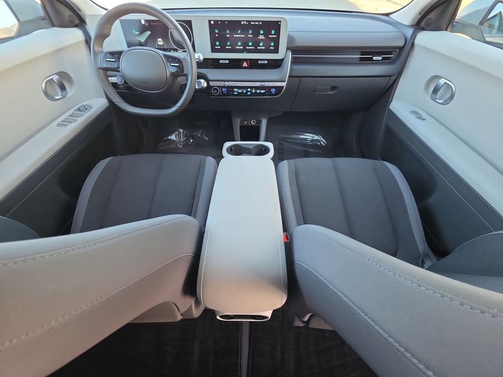 Used 2024 Hyundai Ioniq 5 SE RWD image 21