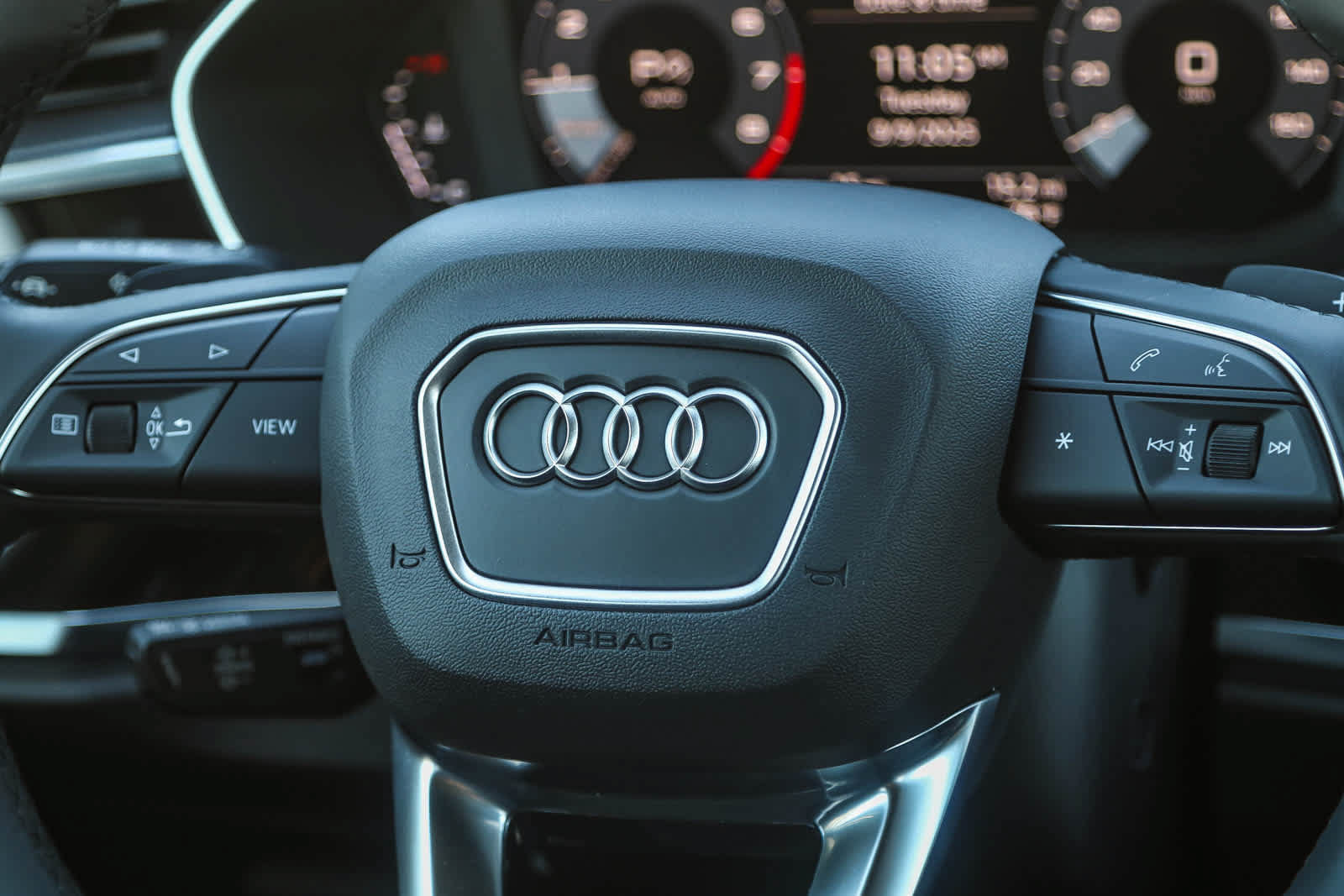 Used 2025 Audi Q3 2.0T Premium w/ Convenience Package AWD/4WD image 23
