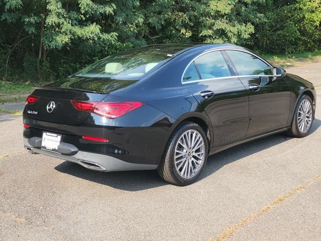 Used 2022 Mercedes-Benz CLA 250 image 5