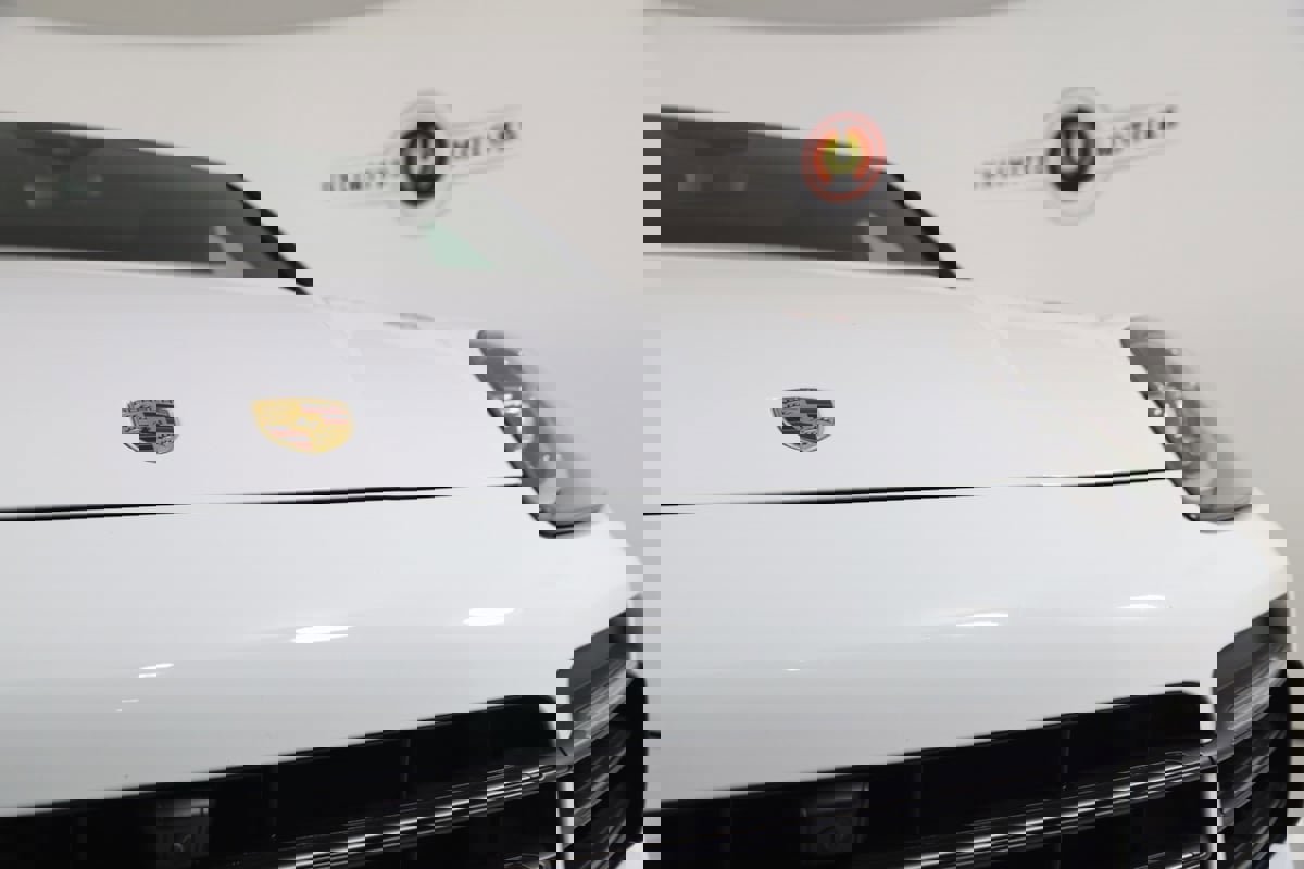 Used 2023 Porsche Cayenne image 25