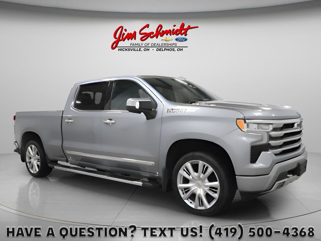 Used 2024 Chevrolet Silverado 1500 High Country w/ High Country Premium Package AWD/4WD image 1