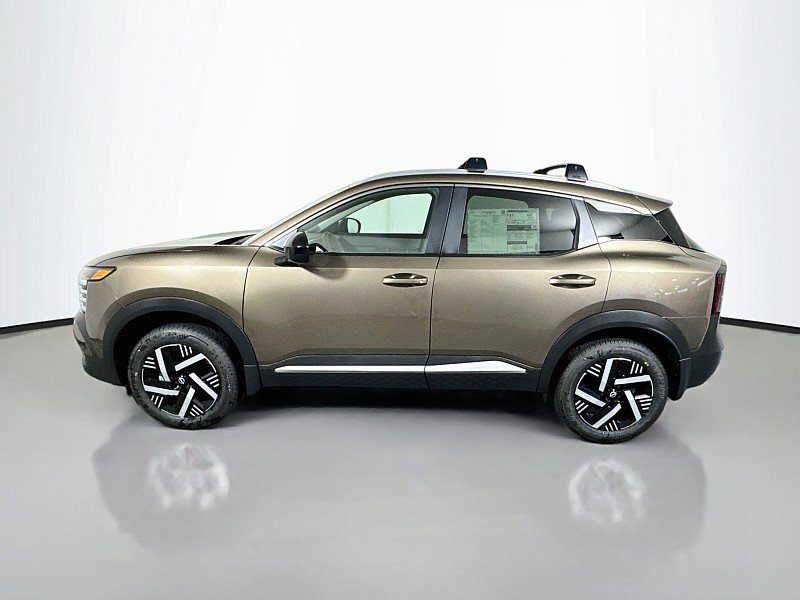 New 2026 Nissan Kicks SV w/ Cold Weather Package FWD image 4