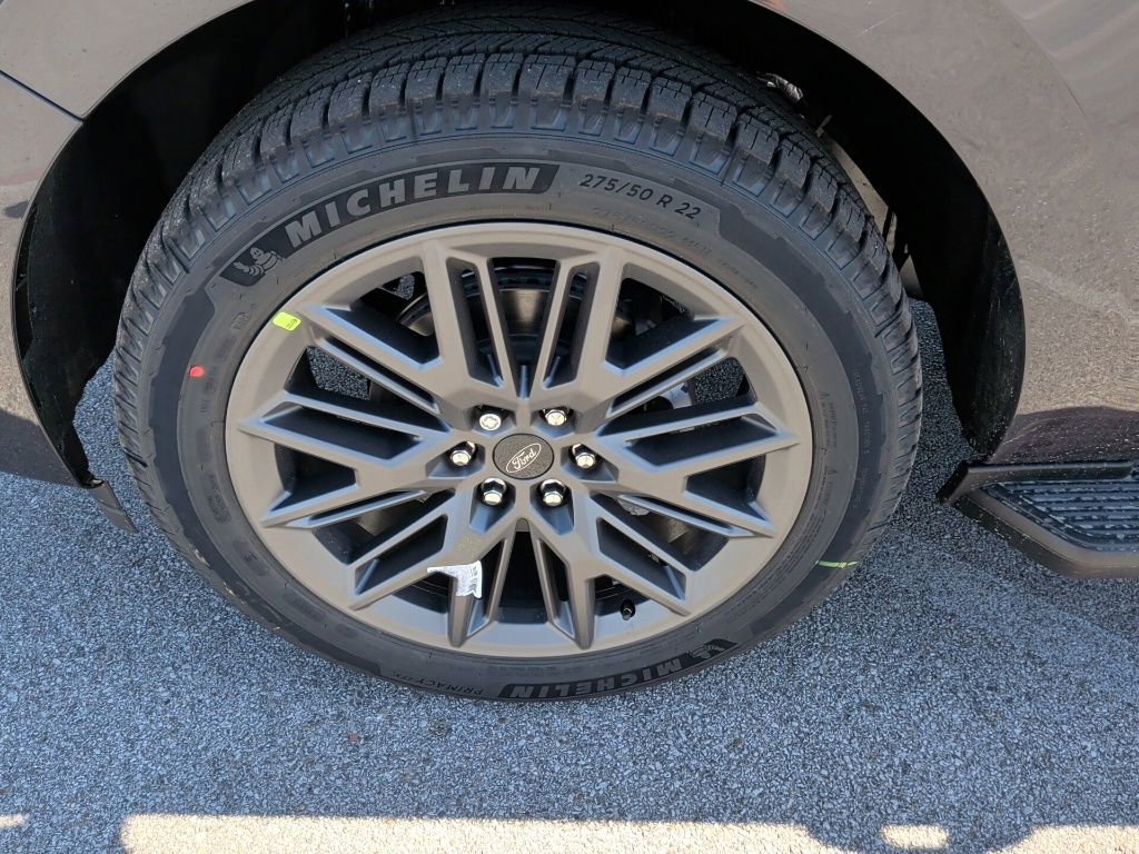 New 2026 Ford Expedition Platinum w/ Stealth Appearance Package image 52