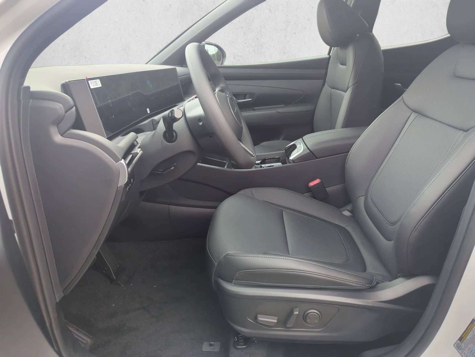 New 2026 Hyundai Santa Cruz SEL FWD image 12
