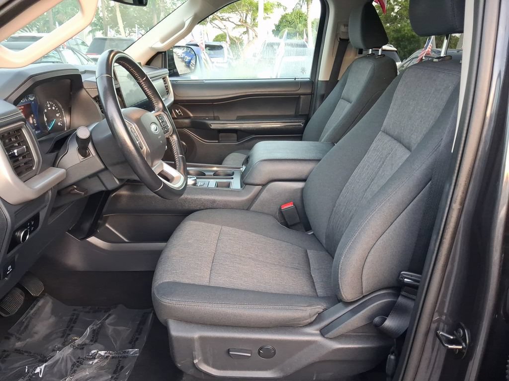 Used 2024 Ford Expedition Max XLT RWD image 17
