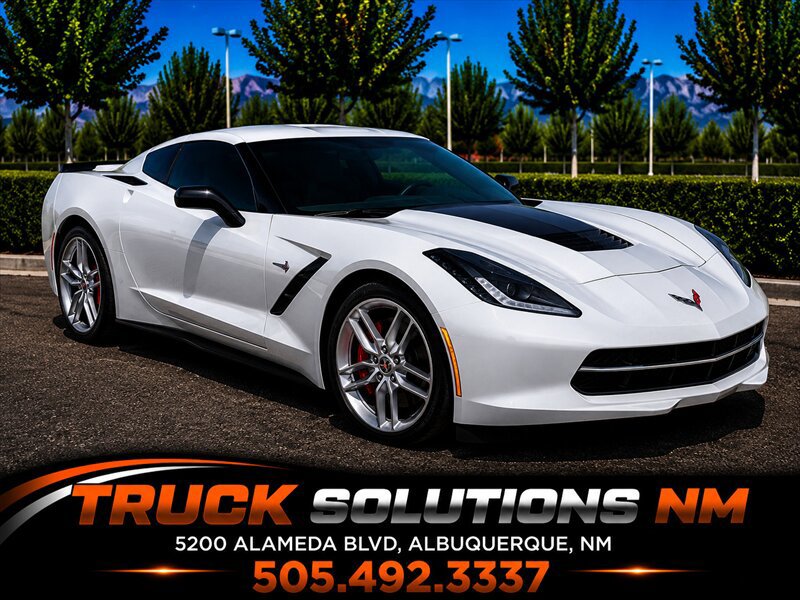 Used 2015 Chevrolet Corvette Stingray Coupe w/ Battery Protection Package RWD image 1