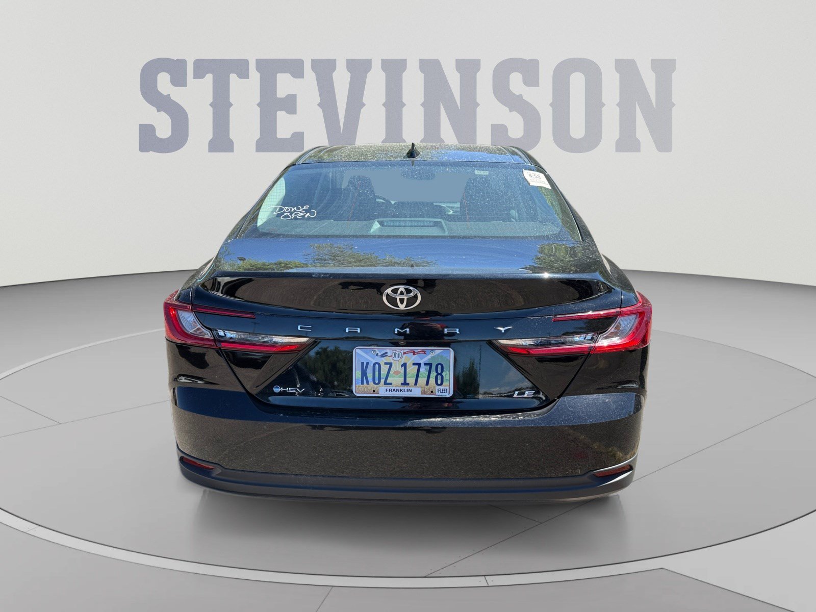 Used 2025 Toyota Camry LE FWD image 4