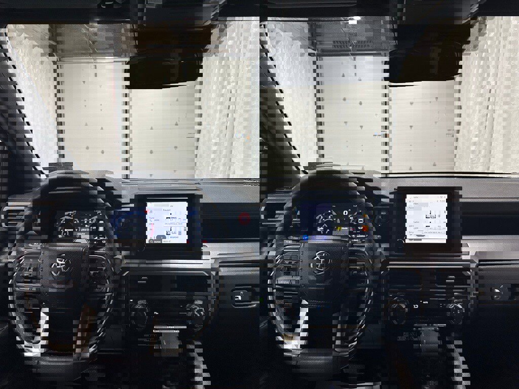 Used 2025 Toyota 4Runner TRD Off-Road image 16