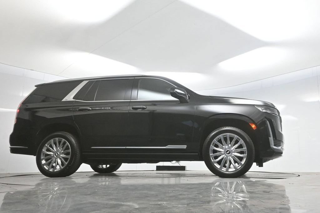 Used 2023 Cadillac Escalade Premium Luxury w/ Performance Package AWD/4WD image 63