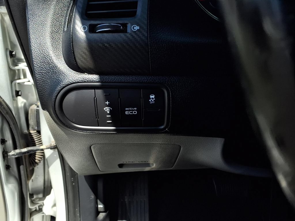 Used 2015 Kia Forte EX FWD image 14