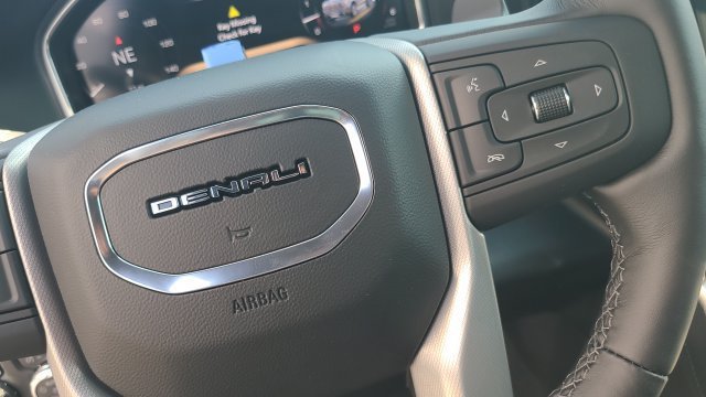 New 2026 GMC Sierra 1500 Denali w/ Technology Package AWD/4WD image 19