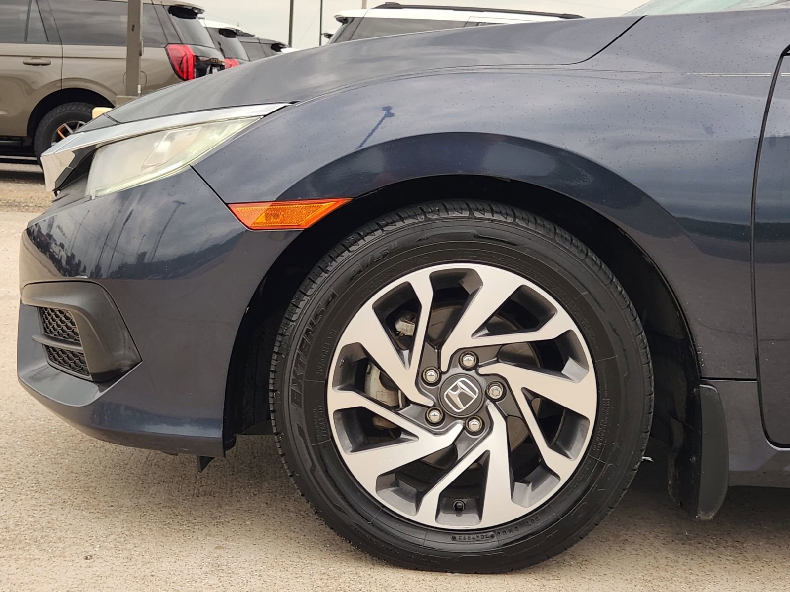 Used 2016 Honda Civic EX image 9