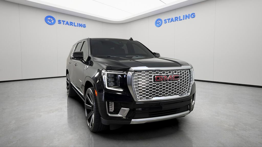 Used 2021 GMC Yukon Denali w/ Denali Premium Package AWD/4WD image 14