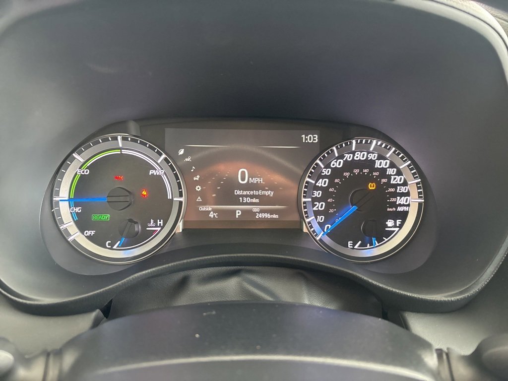 Used 2024 Toyota Highlander LE image 11