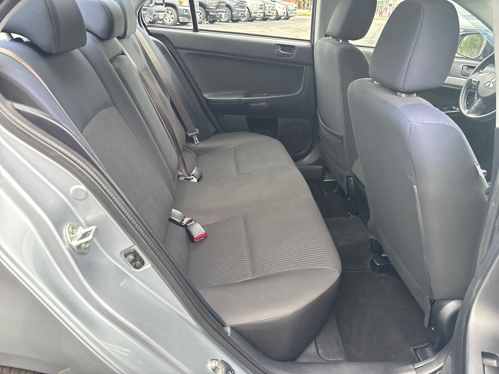 Used 2015 Mitsubishi Lancer ES FWD image 17