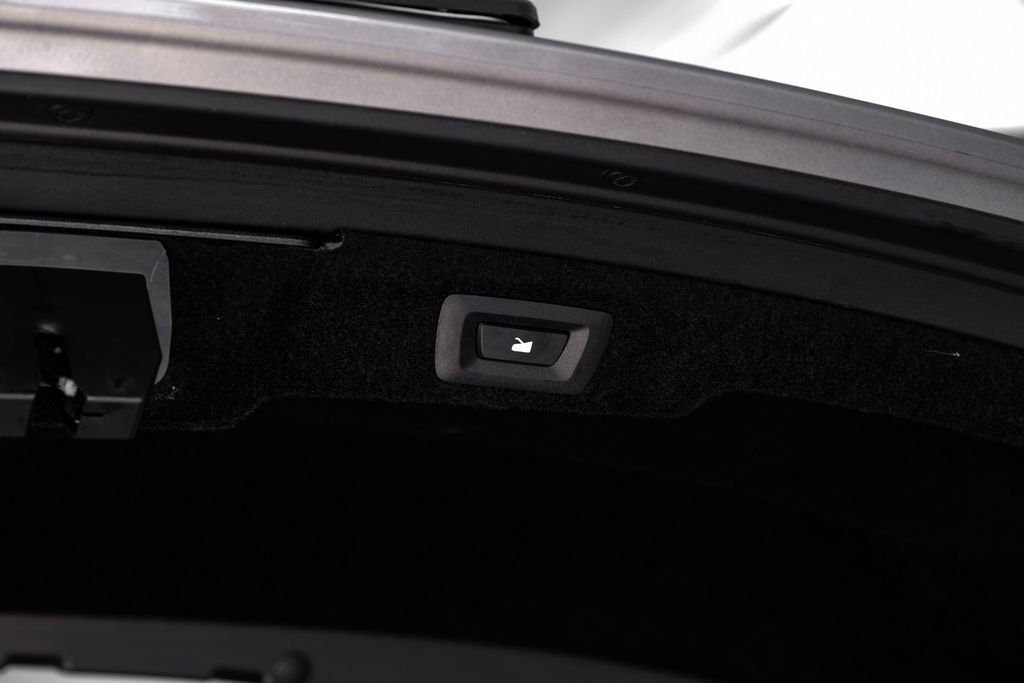 Used 2024 Lucid Air Touring image 68