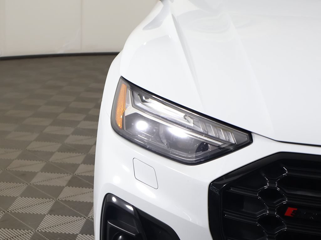Used 2023 Audi SQ5 Prestige w/ Prestige Package AWD/4WD image 18