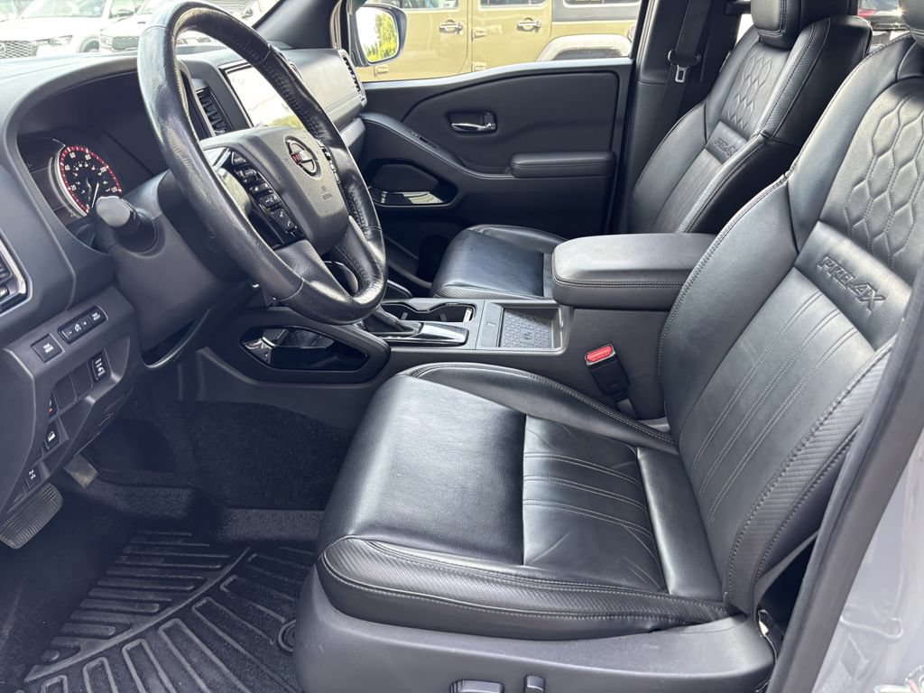 Used 2022 Nissan Frontier PRO-4X AWD/4WD image 12